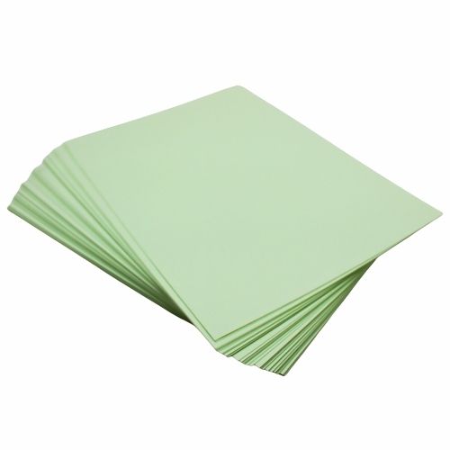 Cartulina Para Legajar Verde en 1/8 Paq.x100u 150g